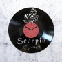 Виниловые часы Скорпион