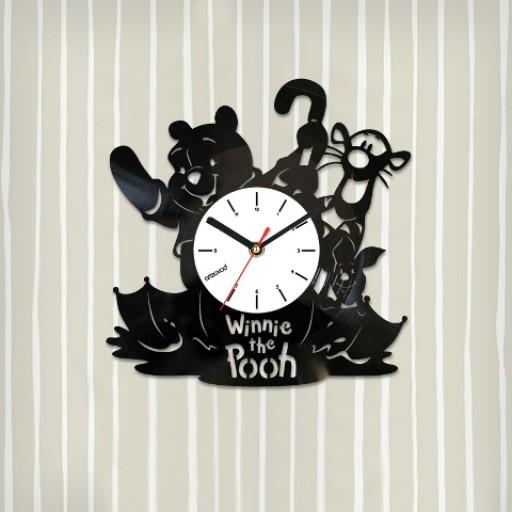 Vinyl clock Winnie the Pooh. Umbrella